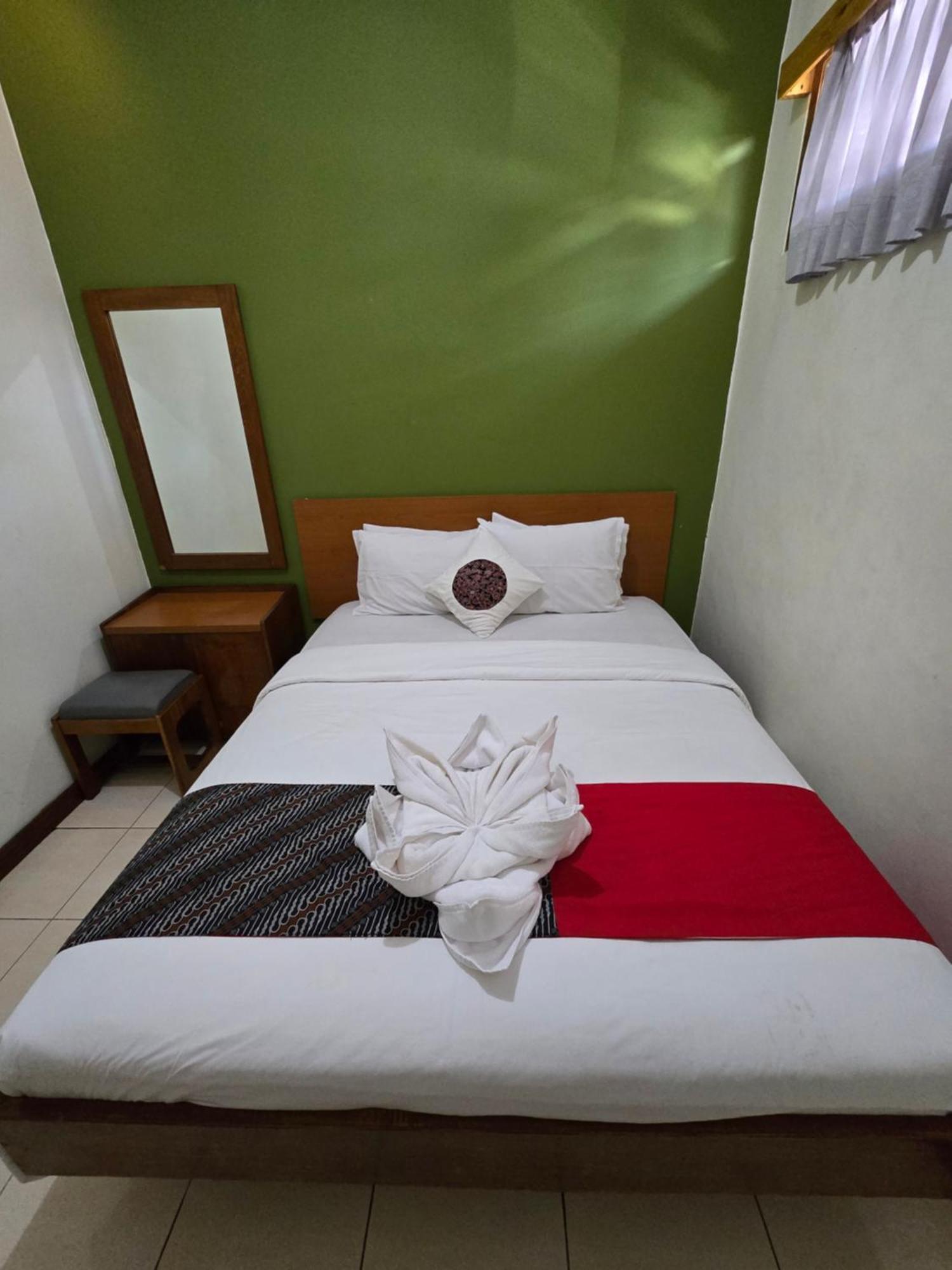 Kusma Hotel Bandungan Semarang Ngoại thất bức ảnh